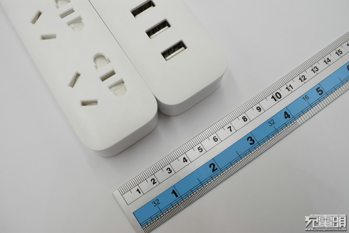 插线板评测对比,青米智能插线板测评