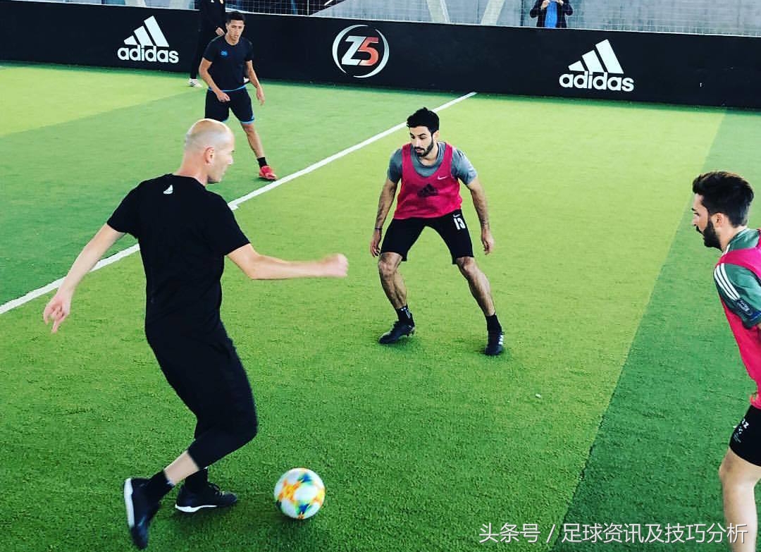 像莫德里奇一样踢球,像伊涅斯塔那样踢球