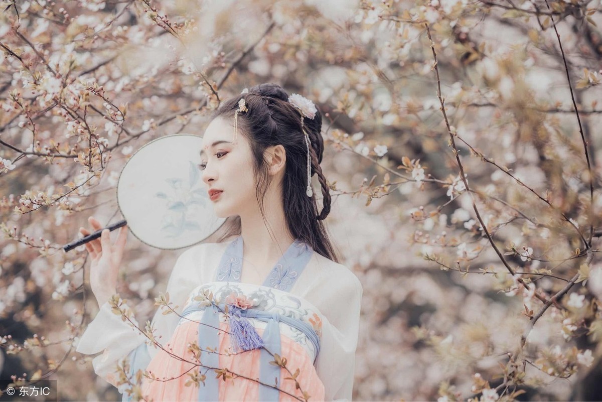 小说：四爹爹，你这么优雅，显得我好粗鲁呀！干闺女被征服了