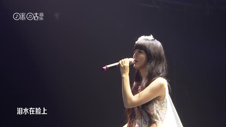 阿兰九眼天珠和李连杰的九眼天珠,最牛的富婆