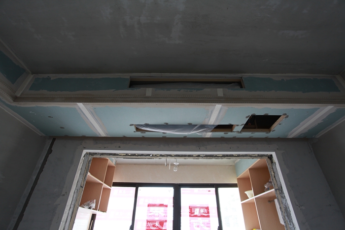 小户型用中央空调还是分体式空调,300平用中央空调好还是分体空调好