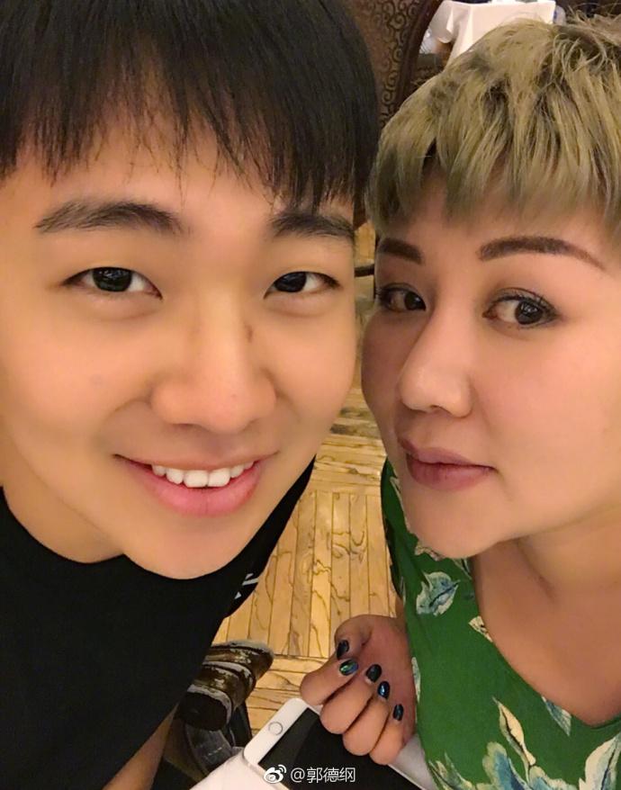 王惠和郭麒麟曹云金,德云社董事长王惠和曹云金的关系