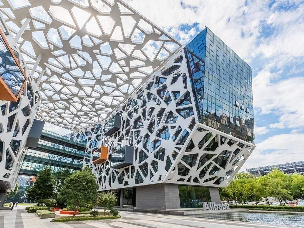 马云为什么会跌落低谷视频,马云的光辉与黯淡