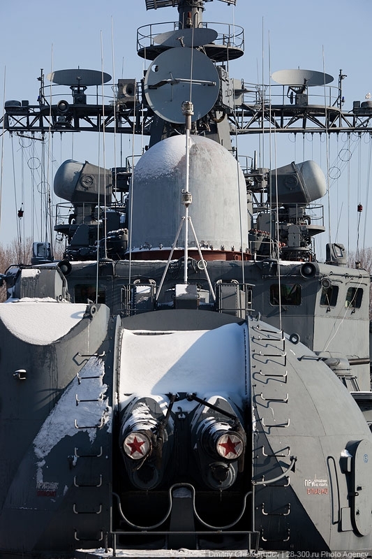 温州号现代导弹驱逐舰,现代战舰22350驱逐舰