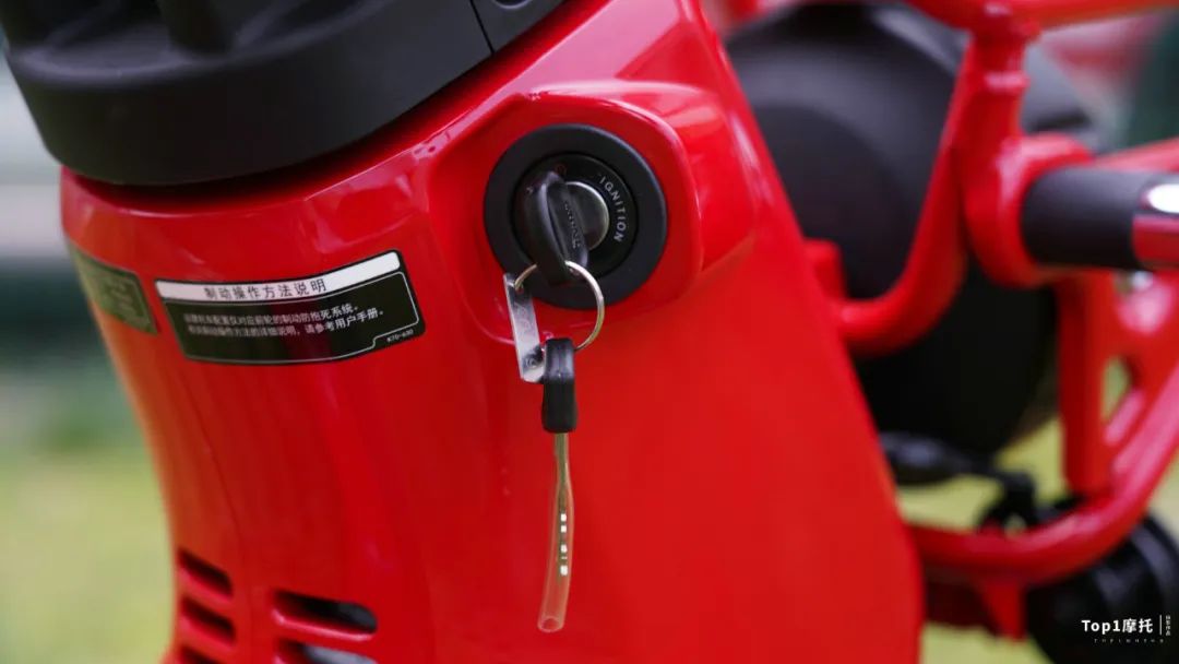 本田幼兽cc110和ct125哪个外观好看,本田幼兽cc110蓝色何时上市