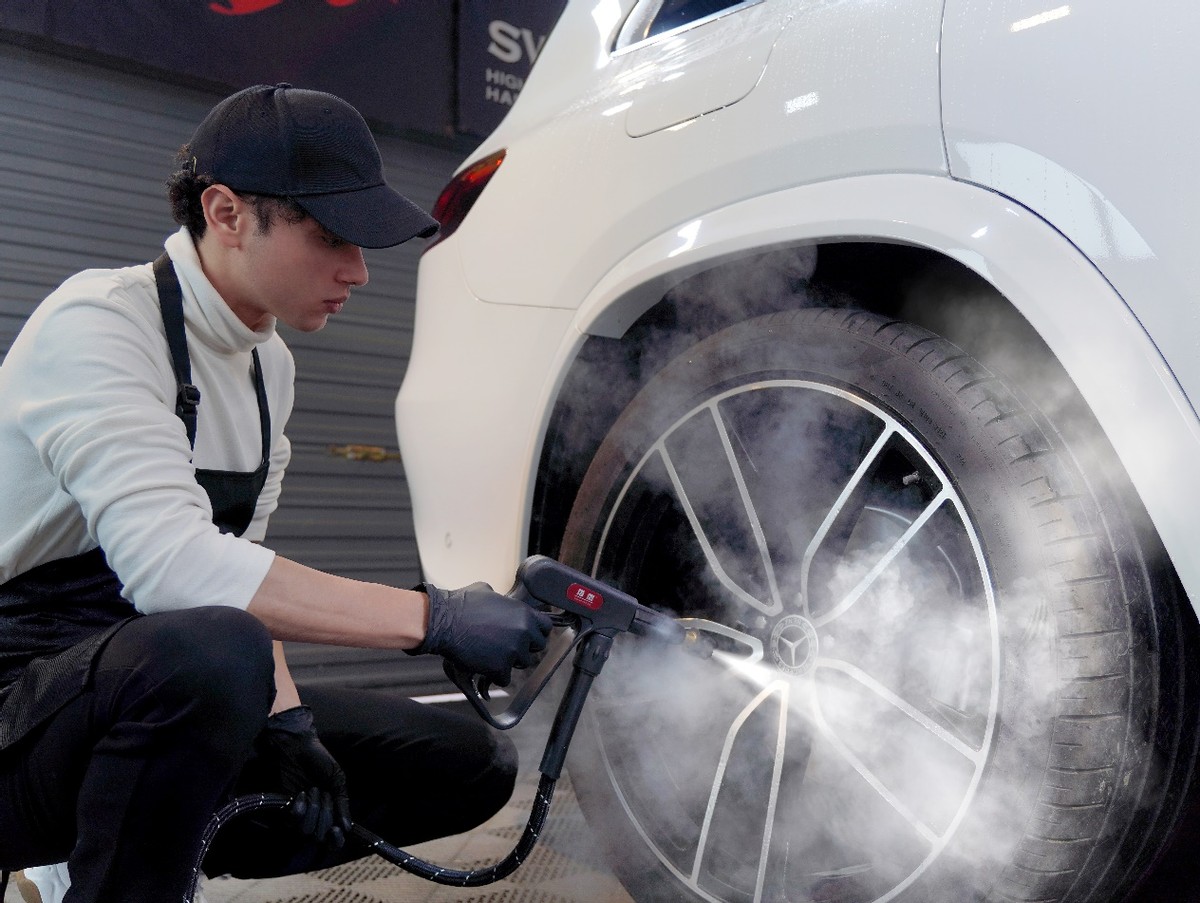 蒸汽清洗机洗车优点,蒸汽洗车机清洗内饰效果