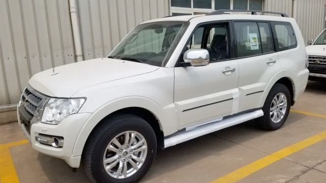 30万可以买到哪年帕杰罗,30万帕杰罗最好越野车