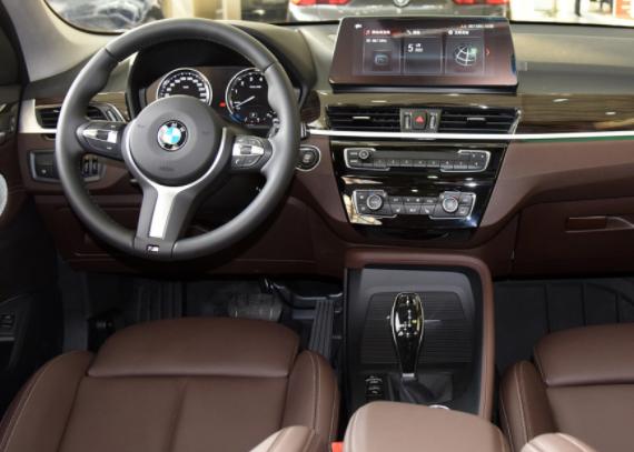 2022款全新宝马x1曝光,2022宝马x1四缸1.5t落地多少钱