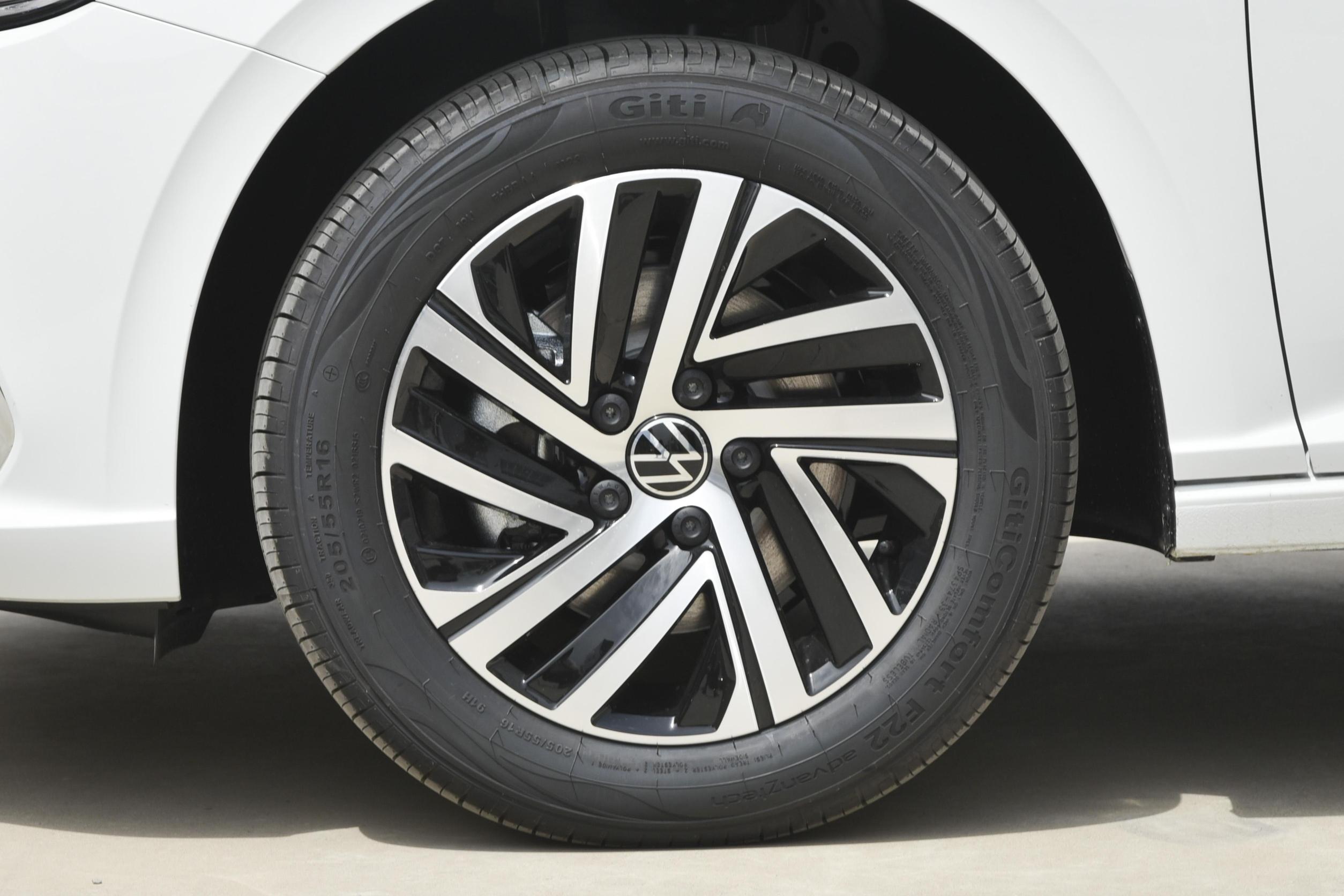 2023款大众朗逸，搭载全新1.5T发动机，作为家用怎么样？