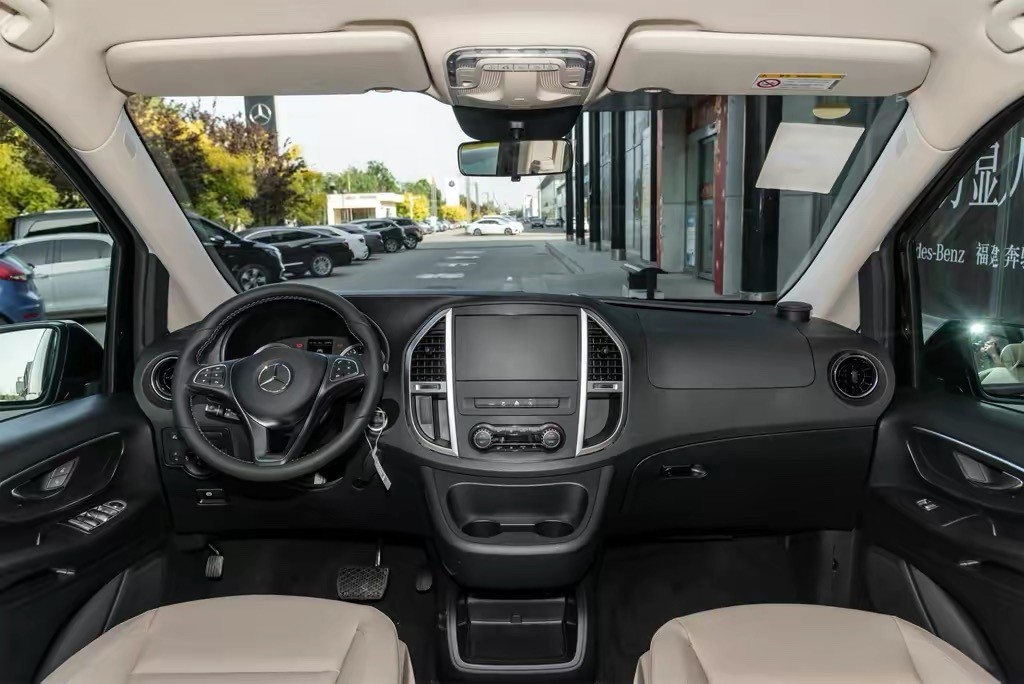 奔驰威霆2020款9座商务车,mpv奔驰威霆最新款