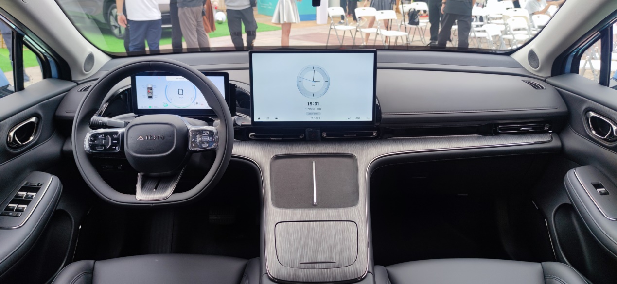 aionsmax试驾,aionsmax价格及内饰