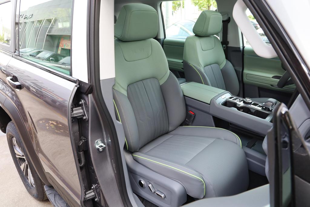 北京bj40新款价格13.68万,2019款北京bj40现在什么价