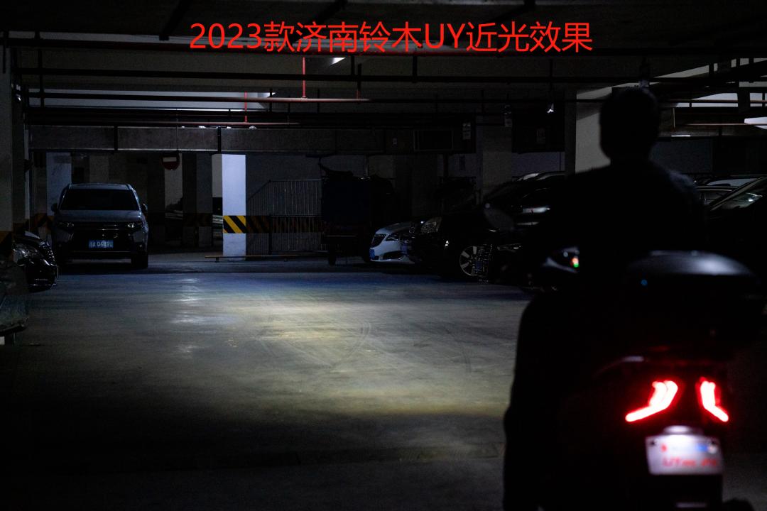 济南轻骑铃木uy125车多少钱,轻骑铃木uy125最新款多少钱