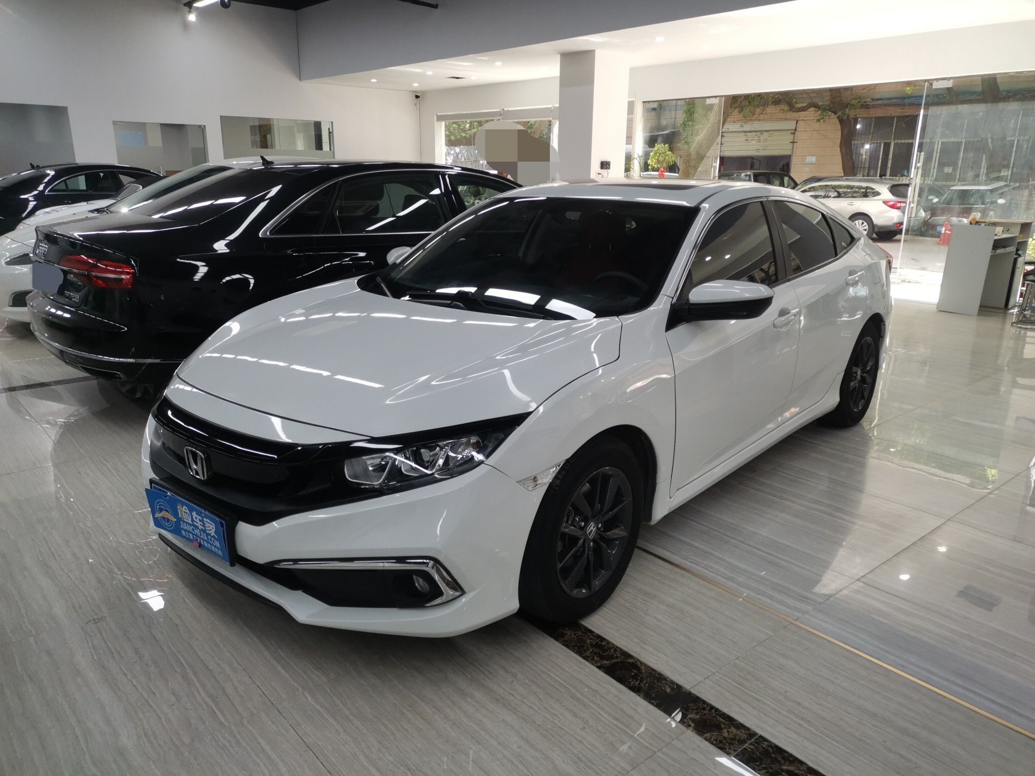 开了10年的本田思域值不值得入手,买一台新的本田思域三年要亏多少