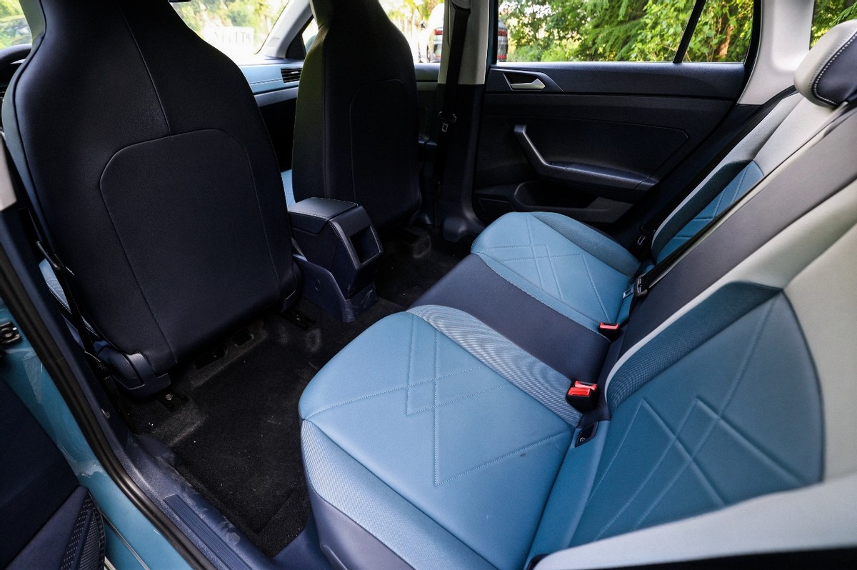 朗逸新锐低配试驾测评,朗逸燃油版试驾