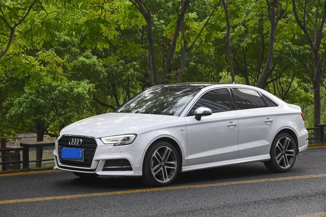 14万买奥迪a3能买到吗,14万买二手a3