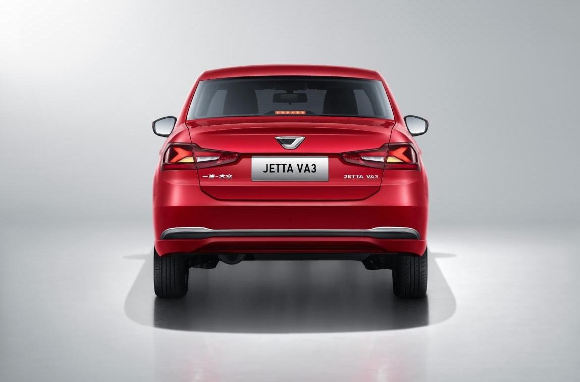 大众速腾和比亚迪秦dmi轴距,速腾1.5t和比亚迪秦plusdmi选哪个好