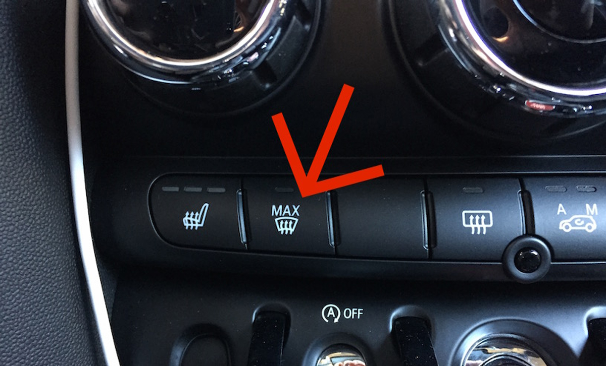 如何有效防止汽车前挡风玻璃起雾,热天开车怎么预防挡风玻璃起雾