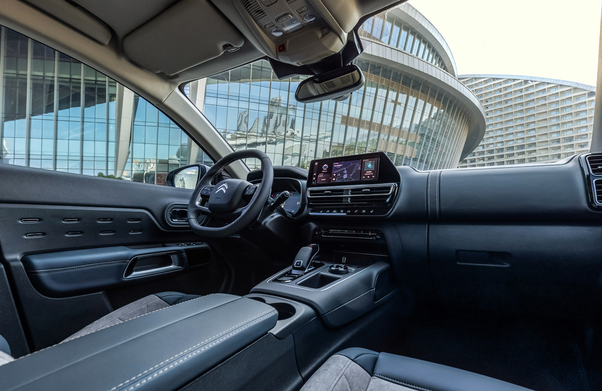 雪铁龙天逸BEYOND优缺点,雪铁龙天逸beyond对比标致4008