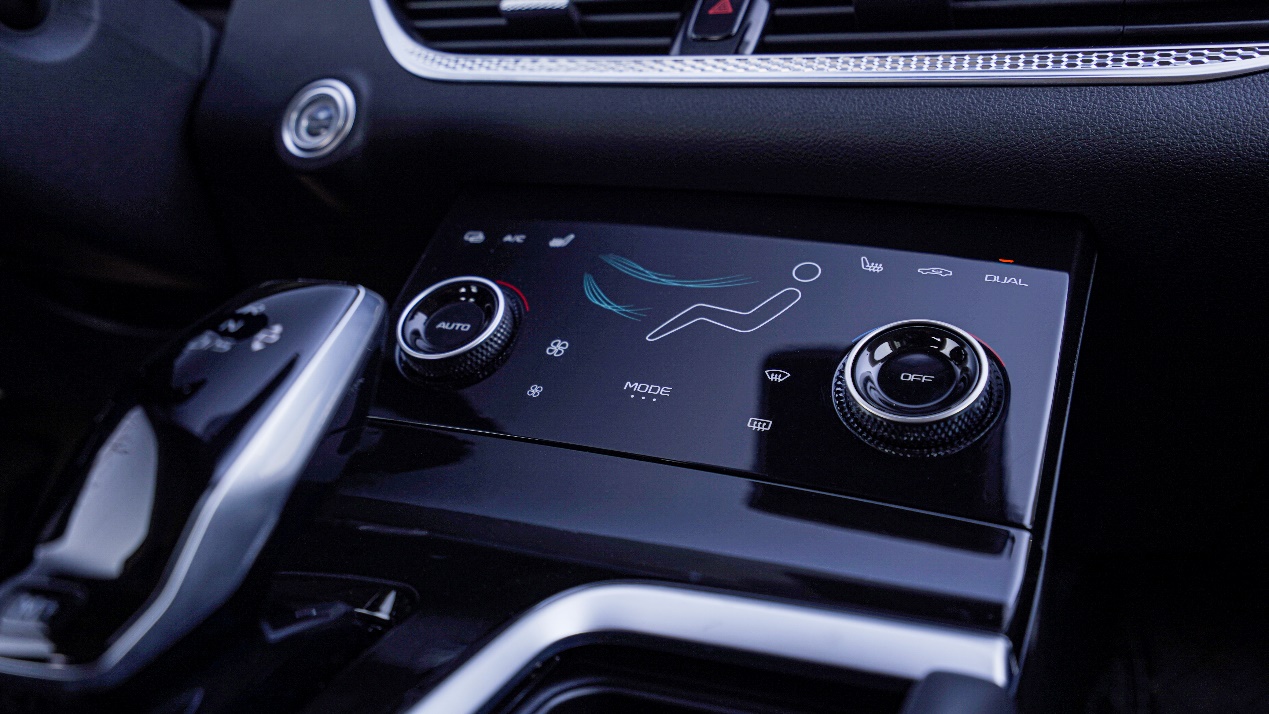 放弃合资选择奔腾b70,奔腾b70车主真实感受22款低配