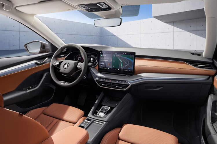 大众斯柯达明锐内饰爆改,16款斯柯达明锐1.6内饰图片