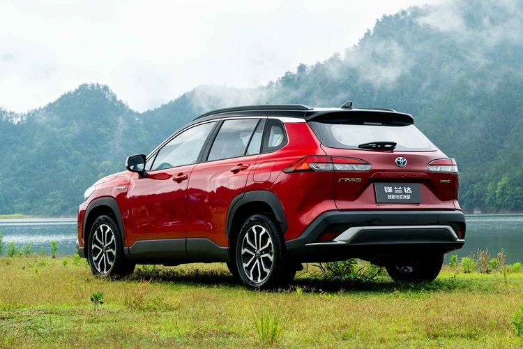 锋兰达双擎混动车主真实用车感受,广汽丰田锋兰达体验