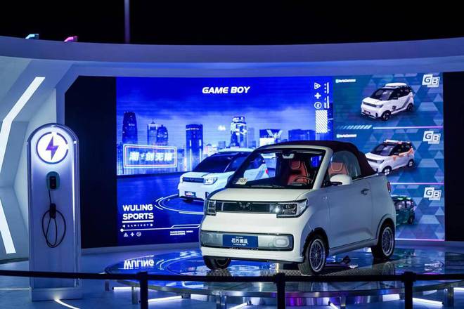 五菱宏光mininovaev落地价多少,五菱宏光minievgameboy版