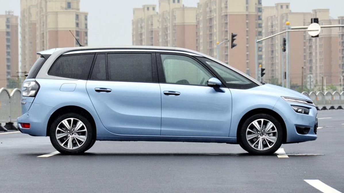 雪铁龙c4毕加索评测,雪铁龙毕加索c4参数配置