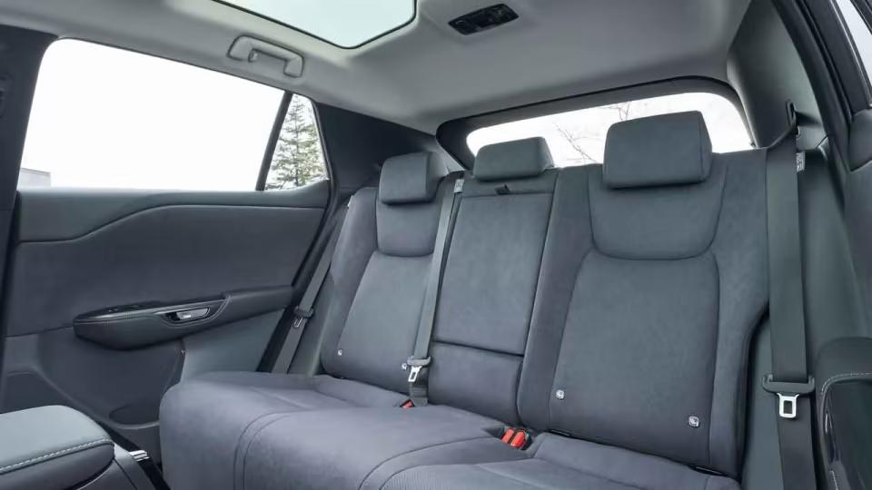 比中规版贵20万元雷克萨斯RZ海外上市售56.6万至62.1万