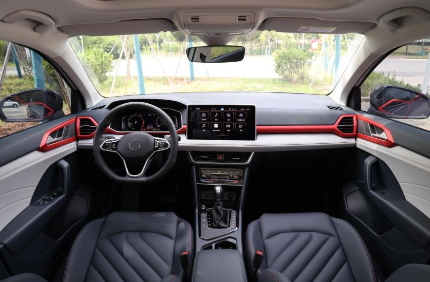 家用车中的好选择途岳表现还不错,配置更新动力升级试驾新途岳