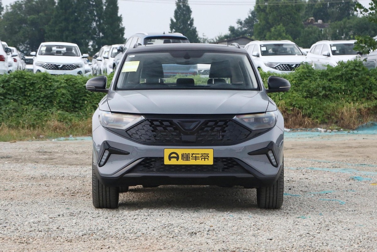 10.59万起新款捷达vs7开启预售,新款捷达vs7在外观方面进行了改变