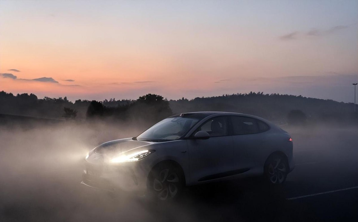 比亚迪宋l现在的价格值得购买吗,比亚迪宋l顶配四驱