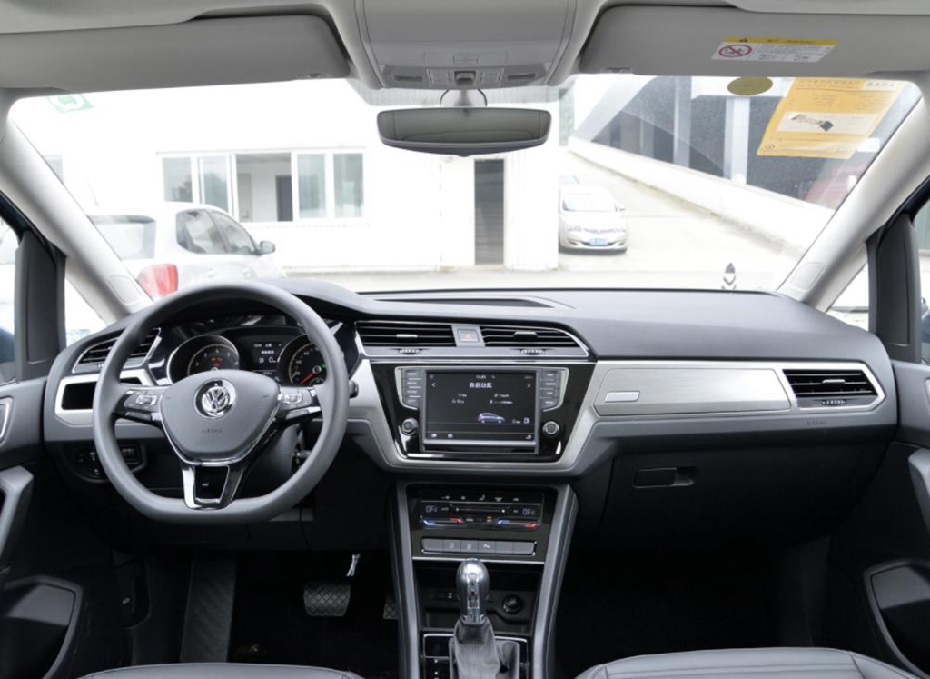 试驾最新款大众mpv,大众七座途安空间怎样