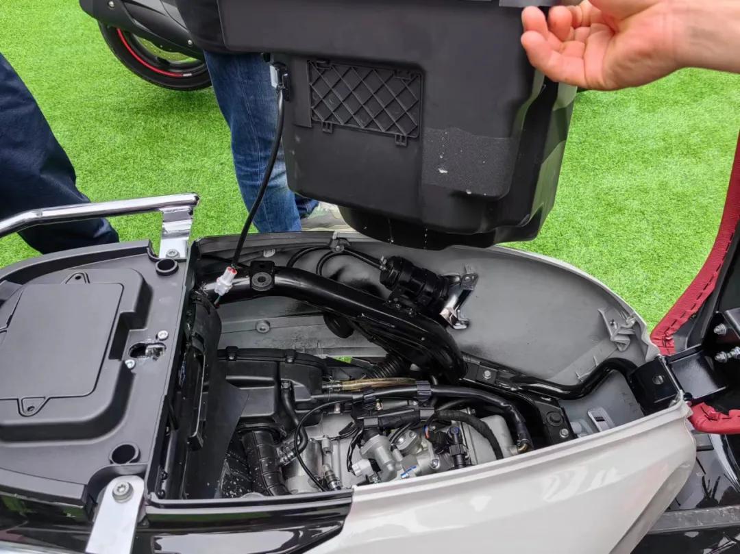 mbp踏板150落地价,150踏板落地