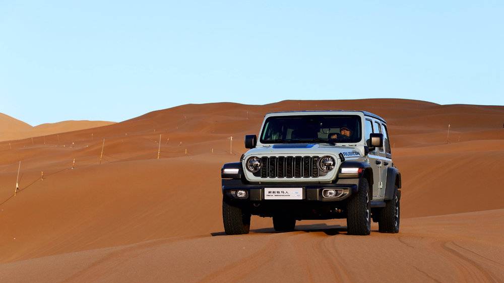 车企卖车真的不赚钱吗,为什么车企还卖衣服