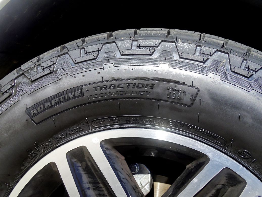 2023年度驾趣轮胎评选——年度最具驾趣越野车轮胎——固铂DISCOVERERAT34S