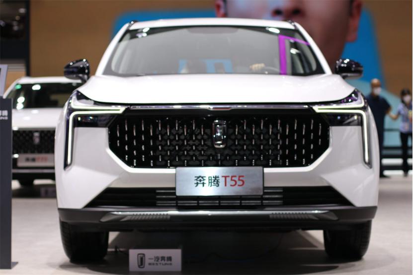 年轻人的第一台越野型suv怎么选,百万级越野性和舒适性最好的suv