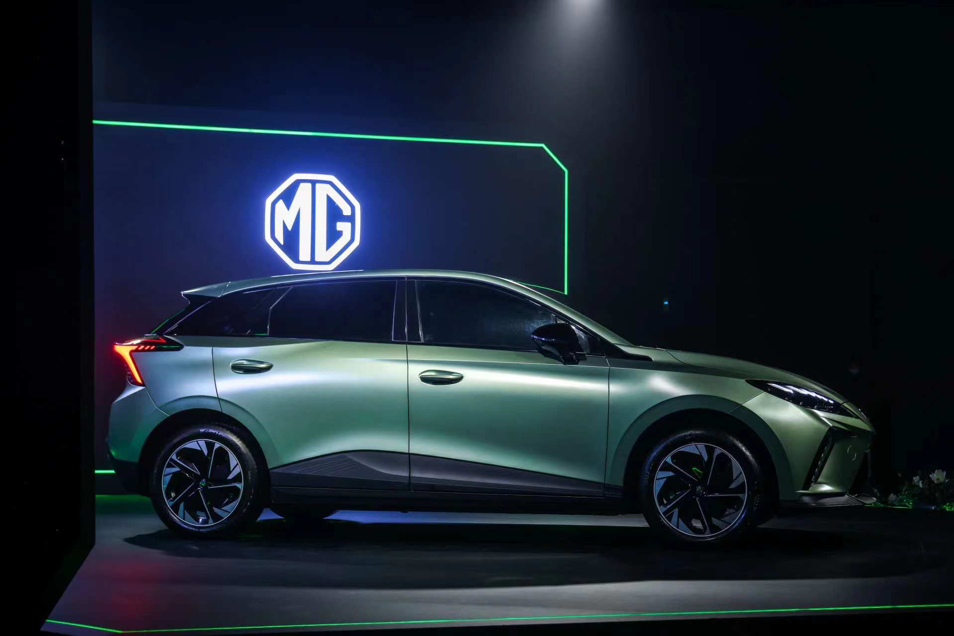 上汽名爵mgmulan预售,上汽名爵MGMULAN亮相