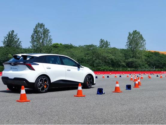 mgmulan四驱版沉浸式体验,mgmulan四驱版评测