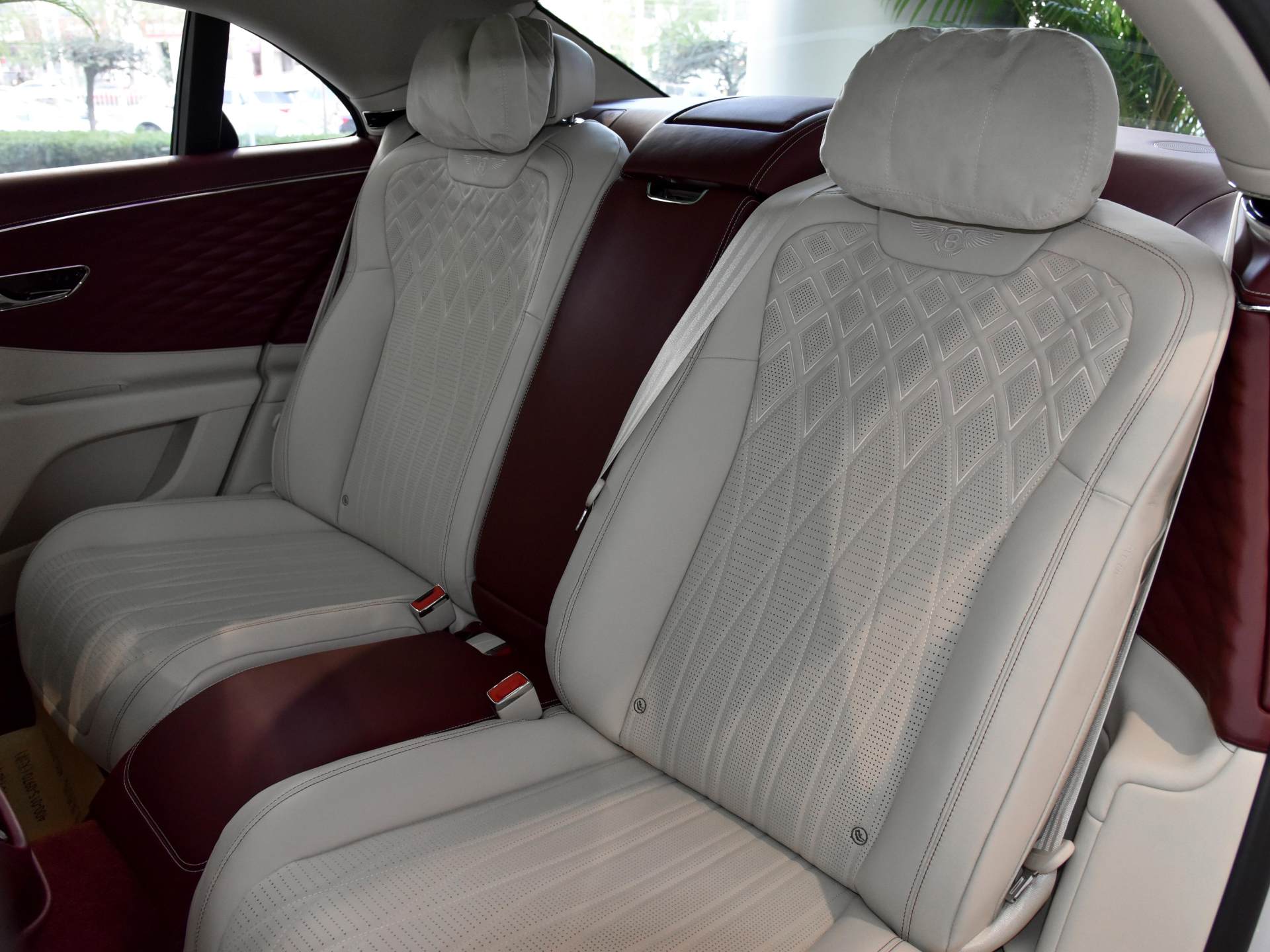 最完美的轿车宾利新一代飞驰,新一代宾利飞驰效果图