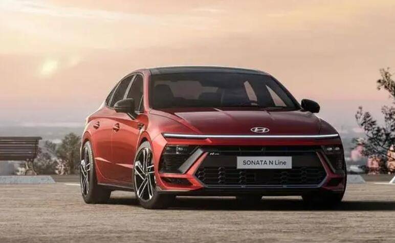 现代ix35和伊兰特有可比性吗,现代ix35和新款伊兰特怎么选