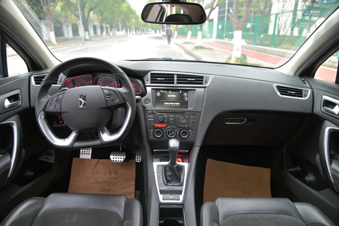 2015年ds1.6t二手多少钱,17年ds4s两厢二手车