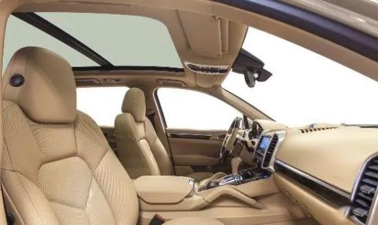 如何去除新车里异味最有效的方法,新车有异味怎么去除最快方法