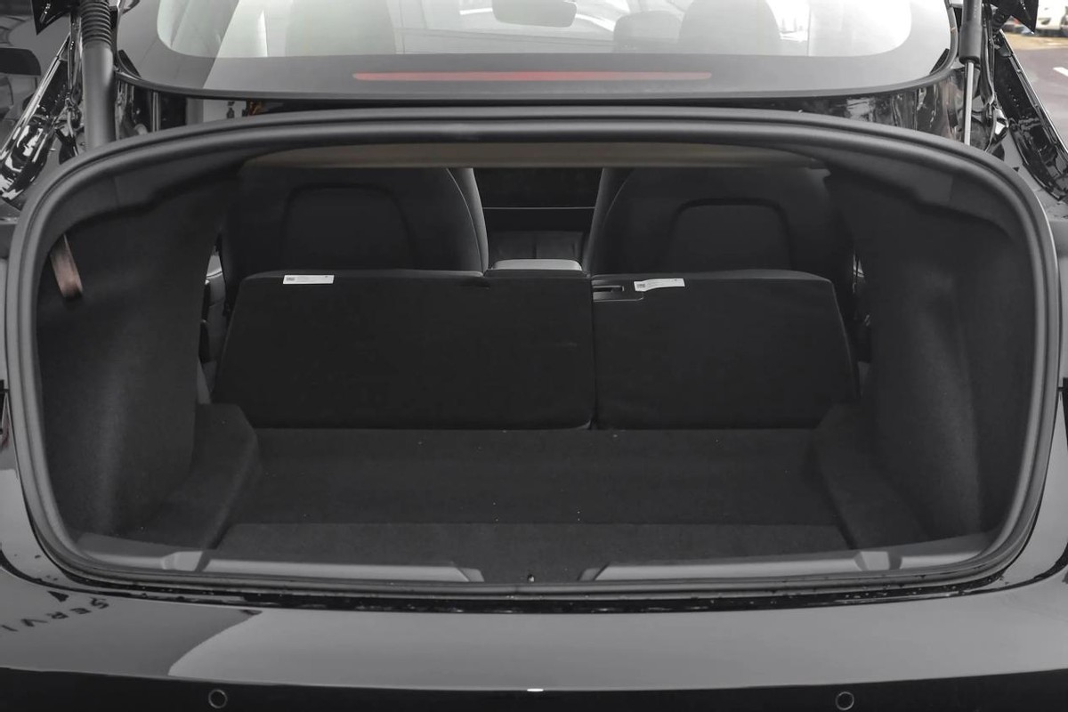 几款颜值和性能高级的电车推荐,10万到15万靠谱的纯电车推荐