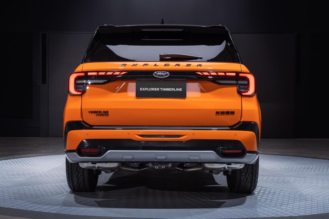 豪华探险者,2024款全新福特探险者昆仑巅峰版