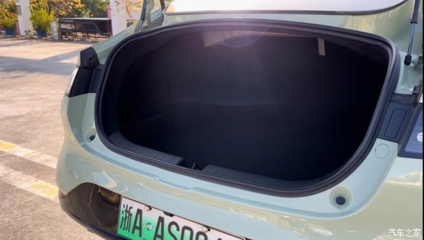 零跑c01试驾车2万公里可以买吗,试驾零跑C01超级增程版