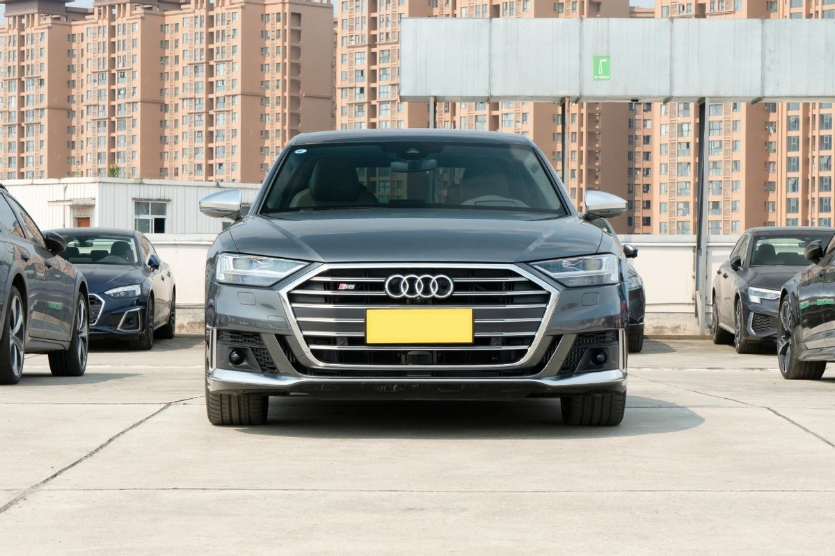 车长超5米配2.0t,车长五米配v6发动机