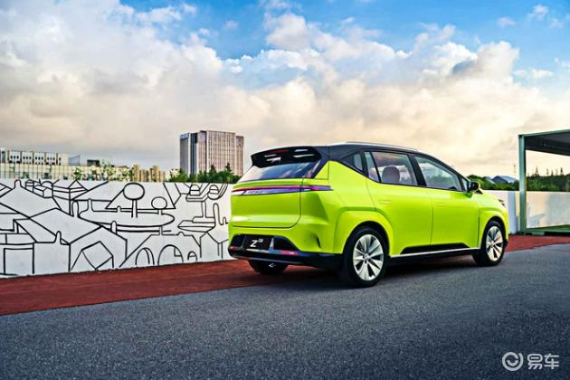 合创新能源汽车z03内饰,高颜值兼具高智慧合创z03诚意十足