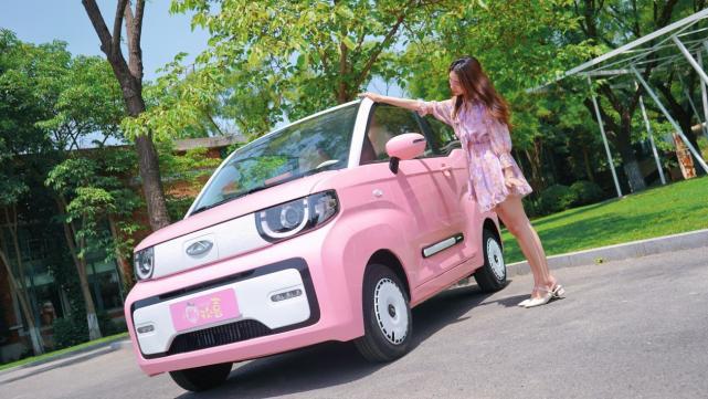 开Q萌可爱的QQ冰淇淋桃欢喜，做最靓的宝藏女孩