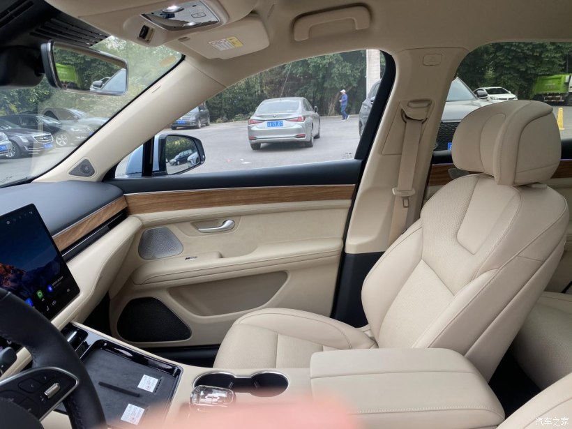 问界m5ev版是纯电动吗,问界M5EV纯电续航